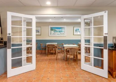 HUTCH 2023 012 Breakfast Room 2