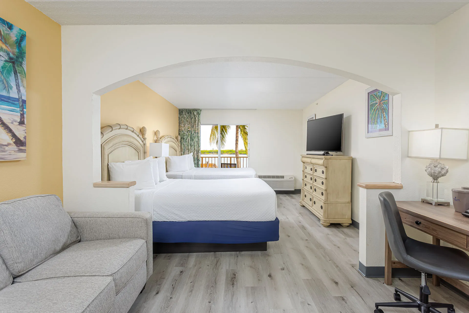 HUTCH 2023 037 Rooms 2